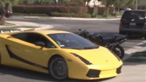 SuperCars Exposed: Yellow Lamborghini