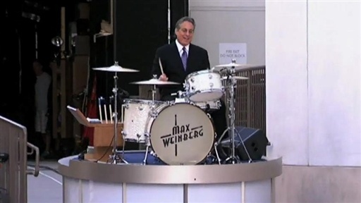 play video on Hulu