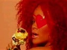 Rihanna, Rumer Willis and More Red-Hot Hollywood 'Dos