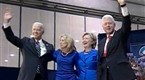 Bidens&sbquo; Clintons Campaign Together in Pennsylvania