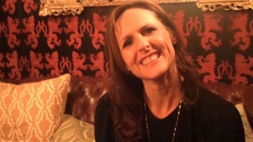 Twitter Questions: Molly Shannon Video