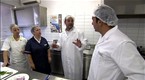 Pressure Cook: Greece (season 2, episode 7)