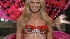 E! News Now: Backstage With Victoria's Secret