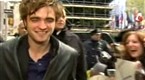 E! News Now: "Twilight" Stars Mobbed
