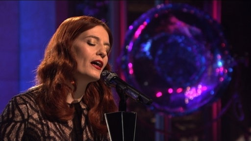 Florence and the Machine: No Light, No Light