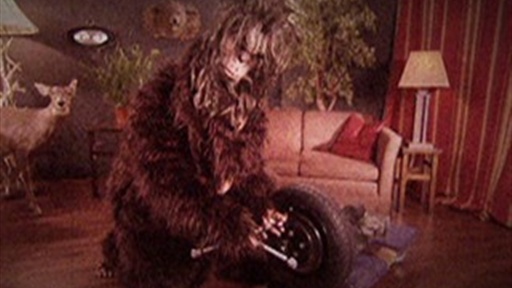 How to Change a Flat Tire With the Sexy Yeti Video
