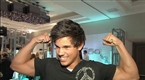 Access Hollywood: Taylor Lautner Debuts Buffed Up 'New Moon' Body