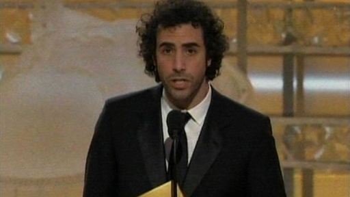 Globes 2009: Sacha Strikes