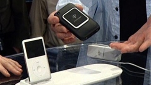 CES '09: Powermat Wireless Charger