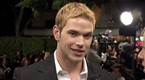 Live From the Red Carpet: "New Moon" Premiere: Kellan Lutz