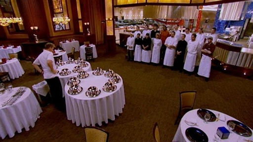 16 Chefs Compete