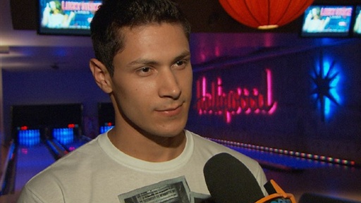 Alex Meraz Talks Bulking up for 'Breaking Dawn' Video