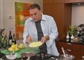 play video on Hulu