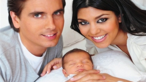 Kourtney Debuts Baby Boy