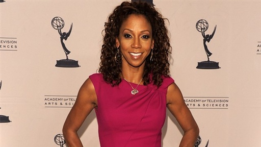 Holly Robinson Peete: Bret Michaels Is a 'Lovely Person' Video