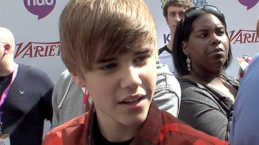 Justin Bieber Shrugs Off Laser Tag Controversy