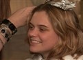 play video on Hulu