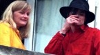 E! News Now: Debbie Rowe Wants Custody of Kids