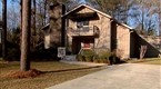 House Hunters: Beckoned by the Beach (season 29, episode 8)