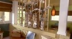 Work That Room with Christopher Lowell: It's a Shore Thing (season 1, episode 12)