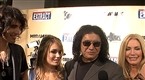Gene Simmons & Family 'Extract' Laughs