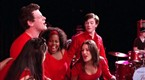 Glee: Pilot - Director's Cut (season 1, episode 1)