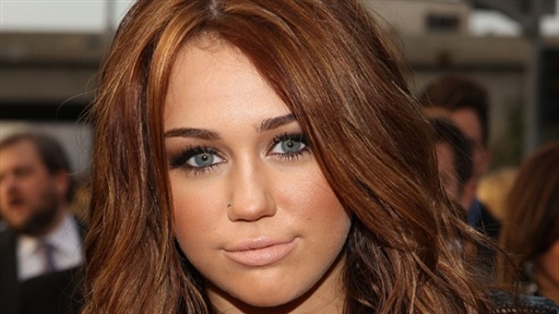 2010 Grammys Red Carpet: Miley to 'the Situation': 'I Watch You