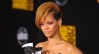 Access Hollywood: 2009 AMAs: Did Rihanna Reveal Too Much of Herself?