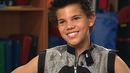 Kickin' It With Taylor Lautner in 2005