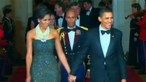 Obamas Prepare To Host First State Dinne...