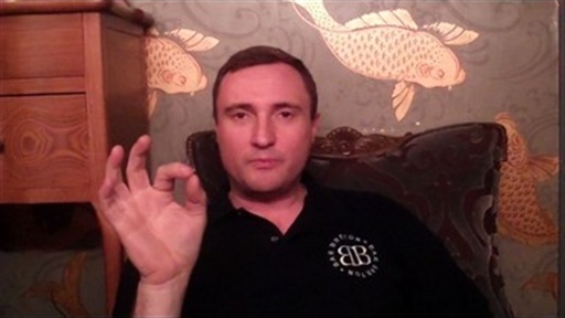 Twitter Questions: Cyril Renaud