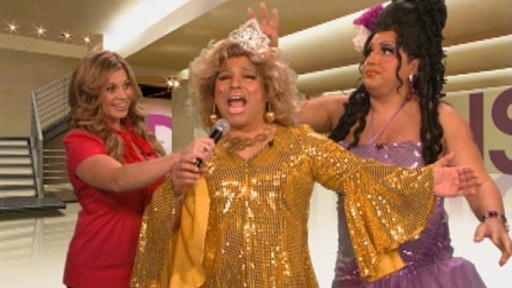 The Dish: Drag Queen Drag-Out