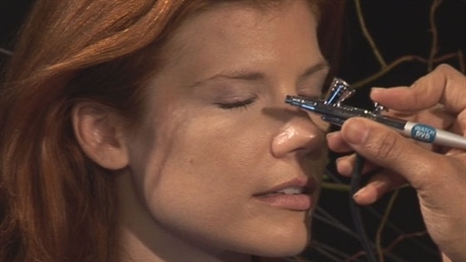 Luminess Air - Air Brush Makeup / Marc H...
