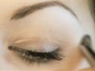 How to Fill in Your Eyebrows