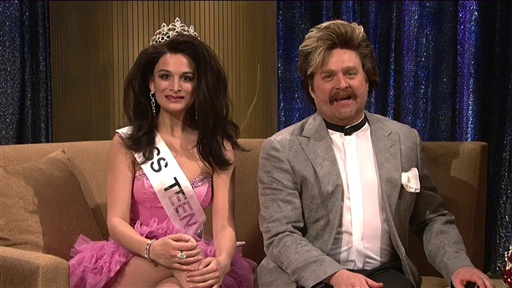 Pageant Photos http://www.break.com/surfacevideo/pageant-nudist/family
