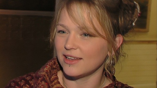 Crystal Bowersox Discusses Her Recent Marriage and Family Plans