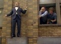 Les On A Ledge picture