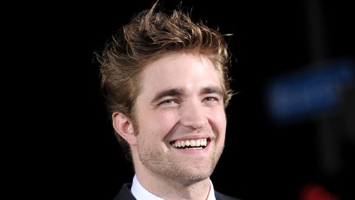 Robert Pattinson's Endorphin-Fueled 'New Moon' LA Premiere Video