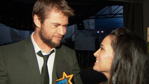 'SCREAM 2010': Chris Hemsworth On 'Thor' Action Figure - It Need Video