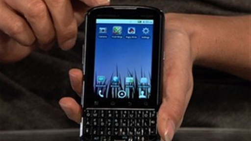 Motorola Droid Pro Review Video