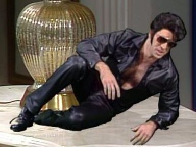 Tiny Elvis Video