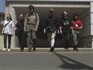 Scientific American Frontiers | Season 13 Episode 9 | You Can Make It On Your Own