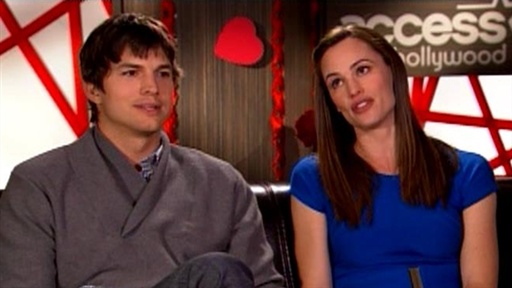 Ashton Kutcher & Jennifer Garner Get Silly About 'Valentine's Da Video