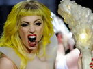 Celebs React to Amy Winehouse's Death