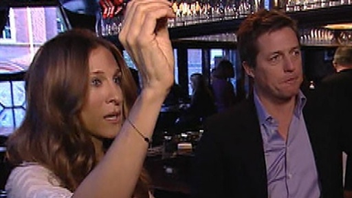Sarah Jessica Parker & Hugh Grant Battle Billy Bush in a Game of Video