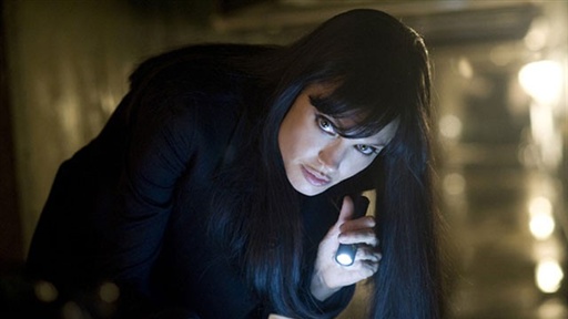 Film Fan Forum: Did Angelina Jolie Nail the 'Salt' Role? Video