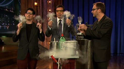 Dave Arnold and Nils Noren's High Tech Gin and Tonic Video