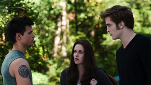 Film Fan Forum: Is 'Eclipse' the Best 'Twilight Saga' Film So Fa Video