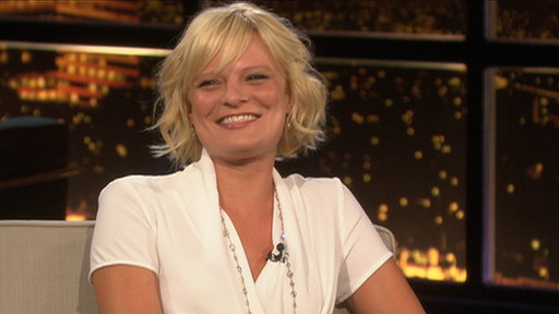 Martha Plimpton Video