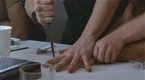 Aliens: Knife Trick